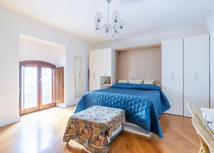 Appartamento Elegante Dimora - Nel Centro Di